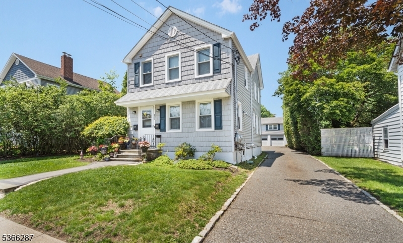 Property Photo: 19 Park Ave NJ 07006