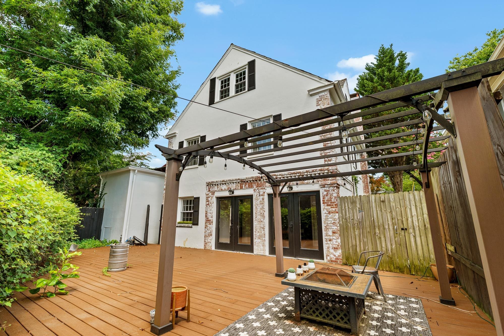 Property Photo: 887 Poplar Road WV 25302