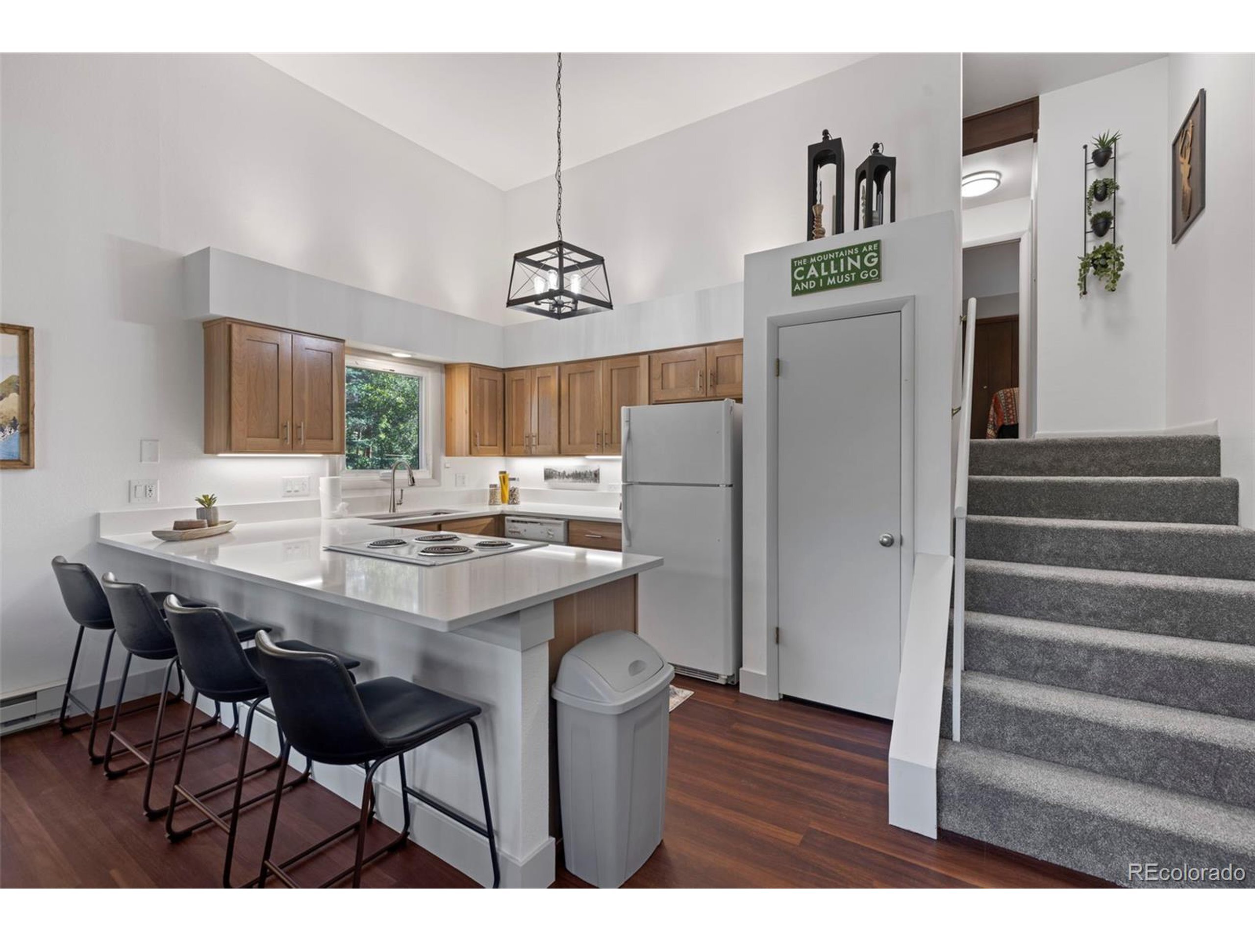 Property Photo:  100 N Gold Flake Ter A  CO 80424 