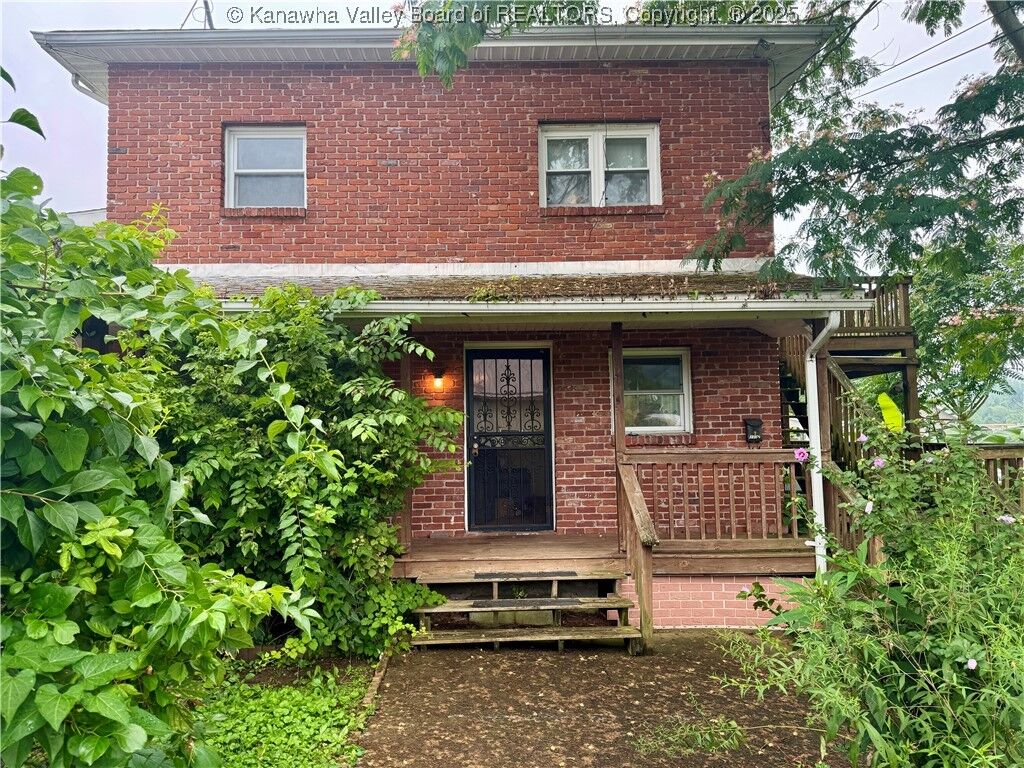 Property Photo:  100 22nd Street  WV 25064 