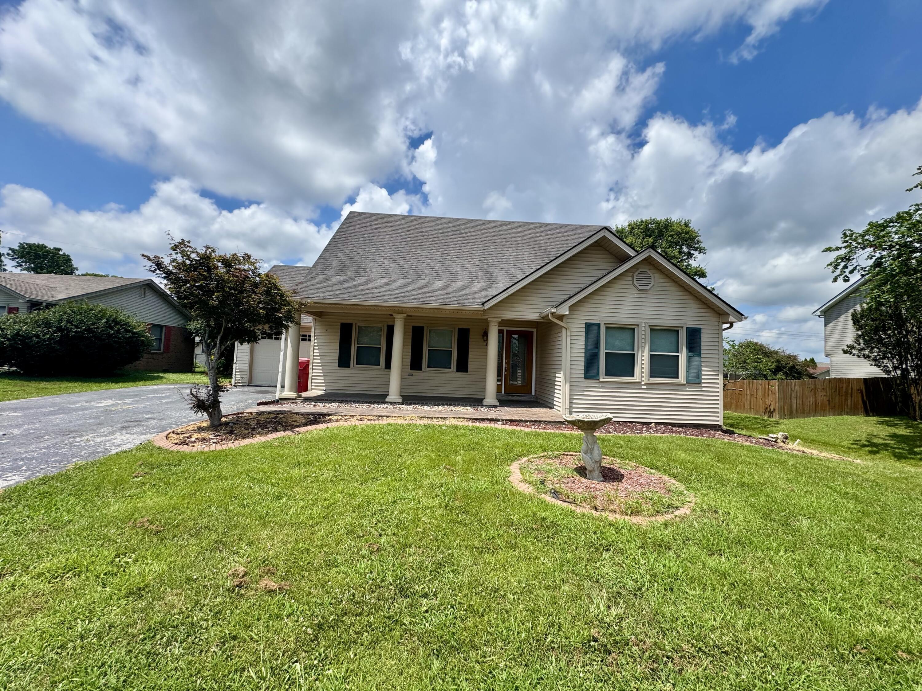 Property Photo: 353 Peachtree Drive KY 40403