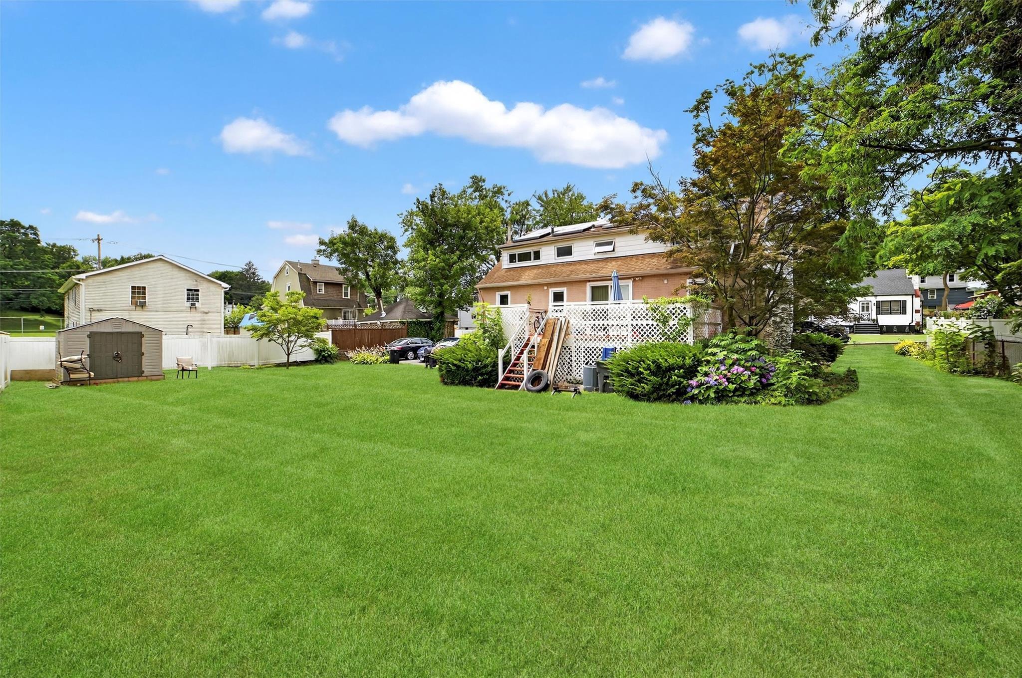 Property Photo: 98 N Evarts Avenue NY 10523