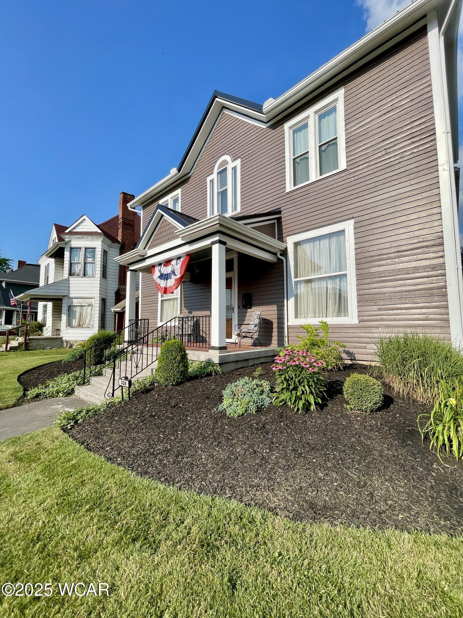Property Photo:  328 N Detroit St. Street  OH 43326 
