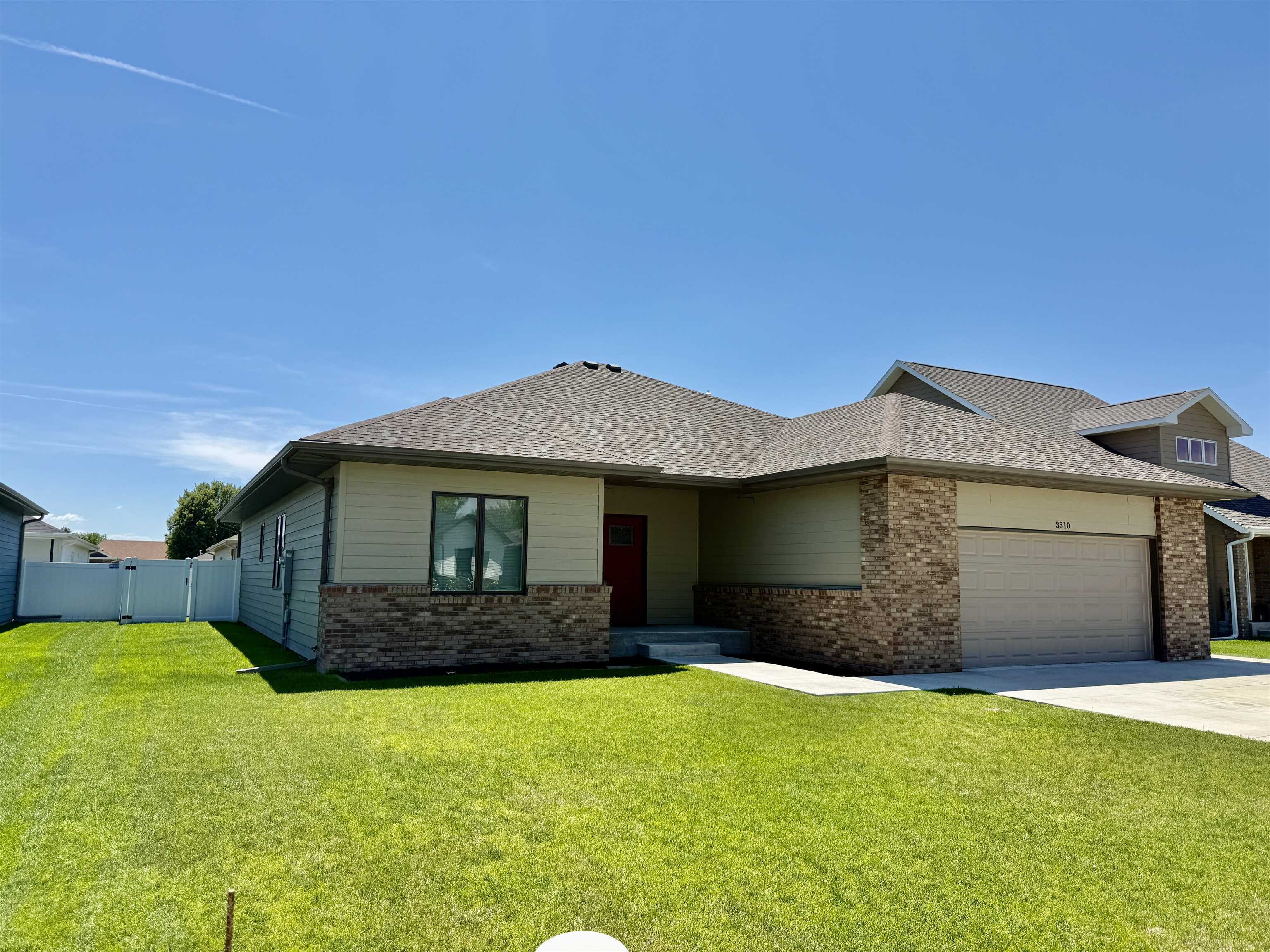 Property Photo:  3510 Oriole Dr  NE 69101 