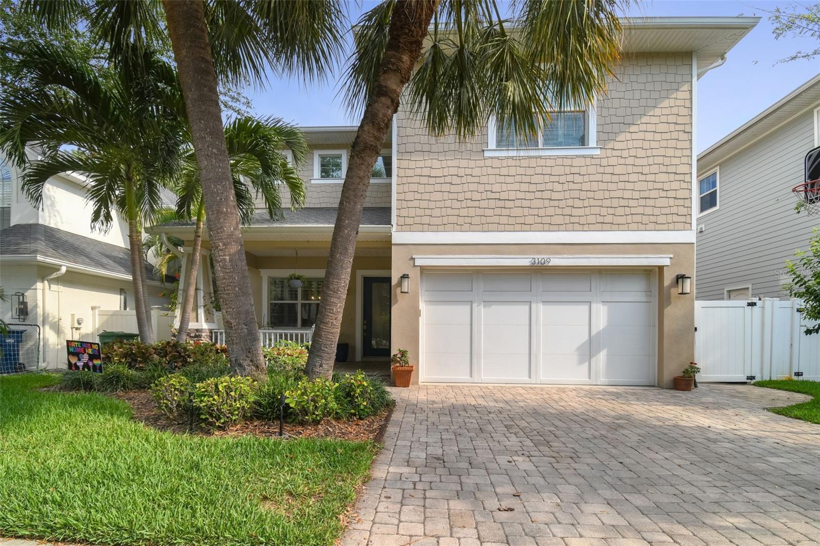 Property Photo:  3109 W Granada Street  FL 33629 