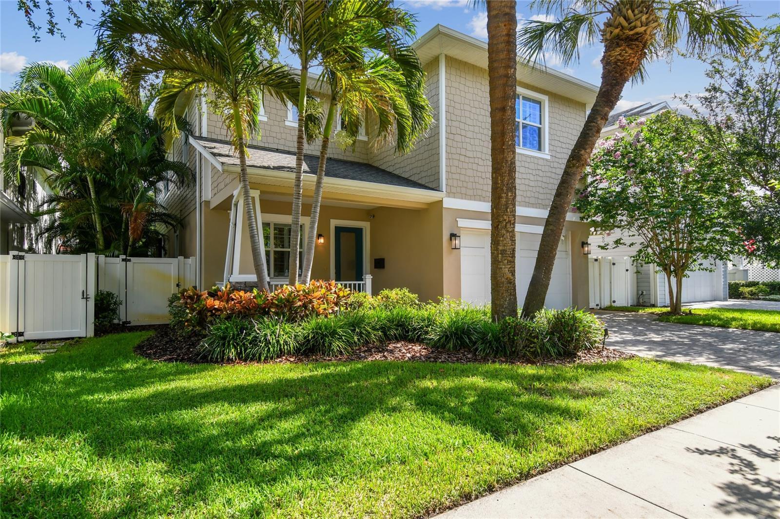 Property Photo: 3109 W Granada Street W FL 33629