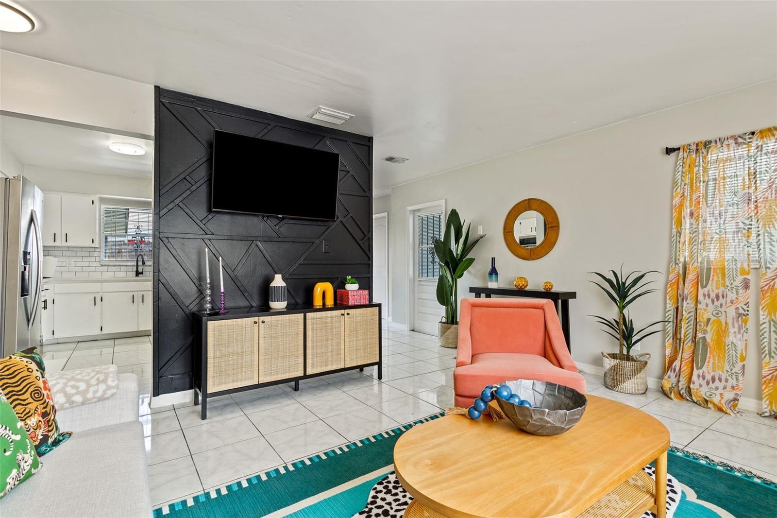 Property Photo: 4202 E Okara Road FL 33617
