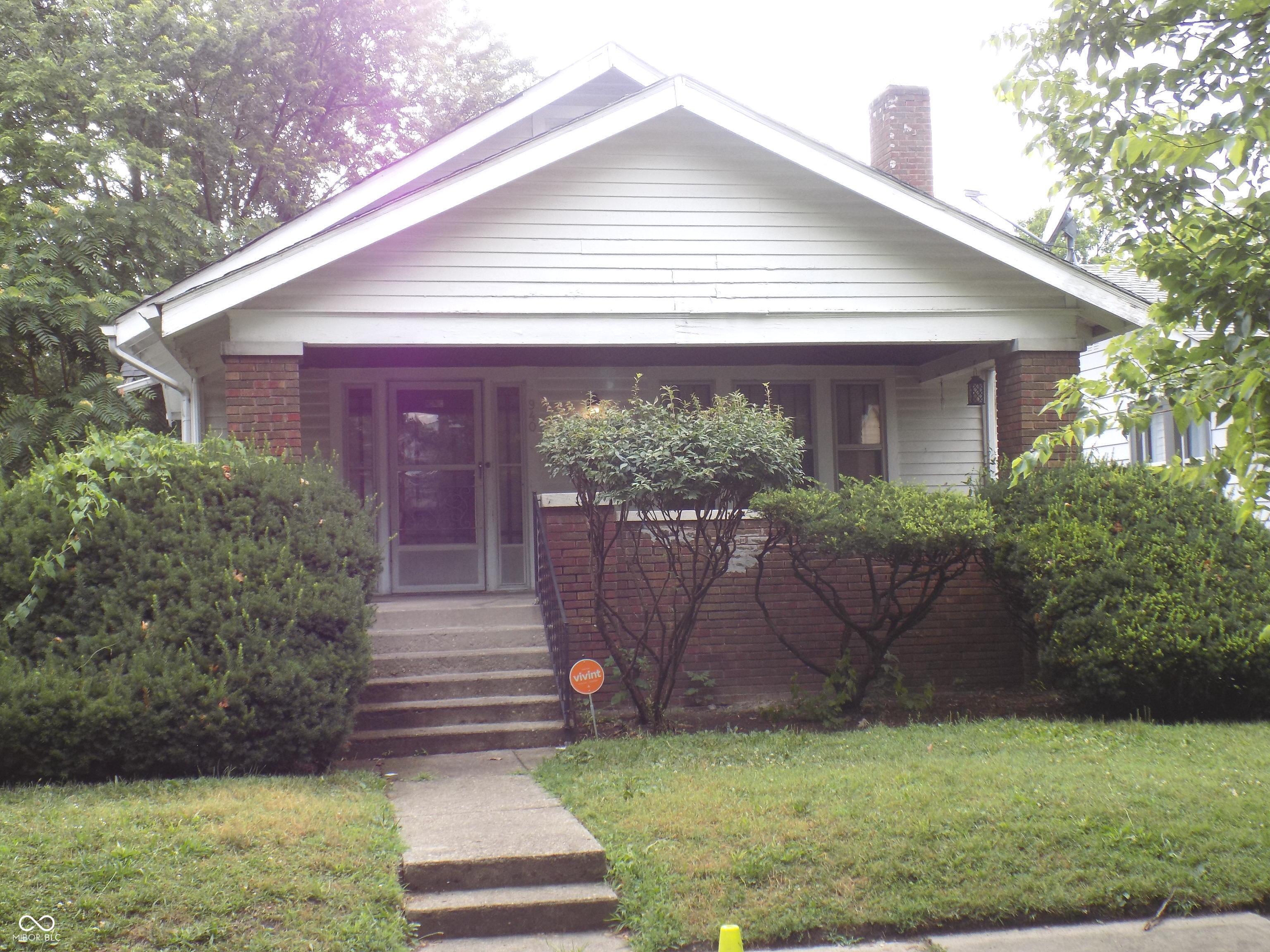 940 N Grant Avenue  Indianapolis IN 46201 photo