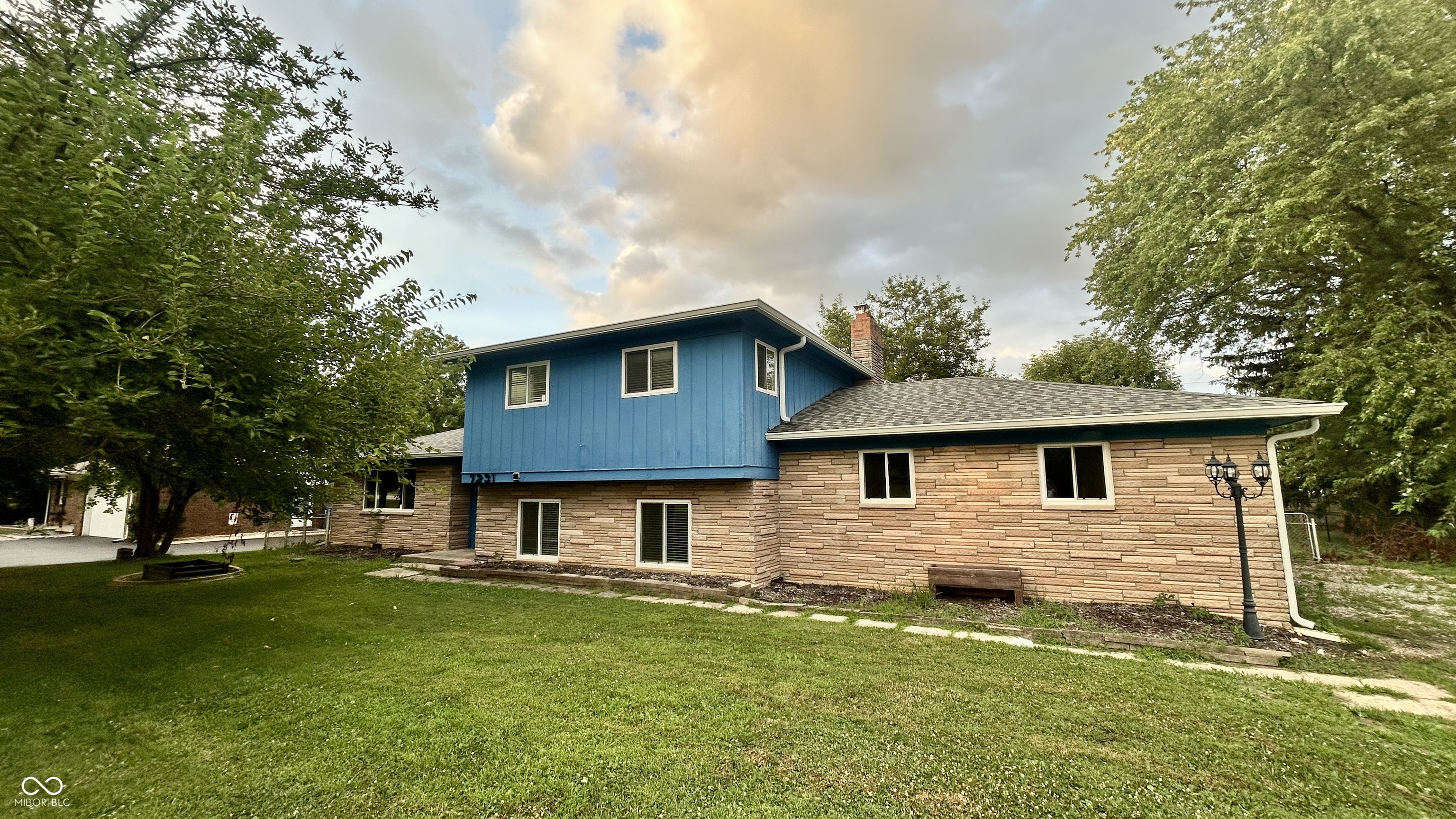 7231 S Franklin Road  Indianapolis IN 46259 photo