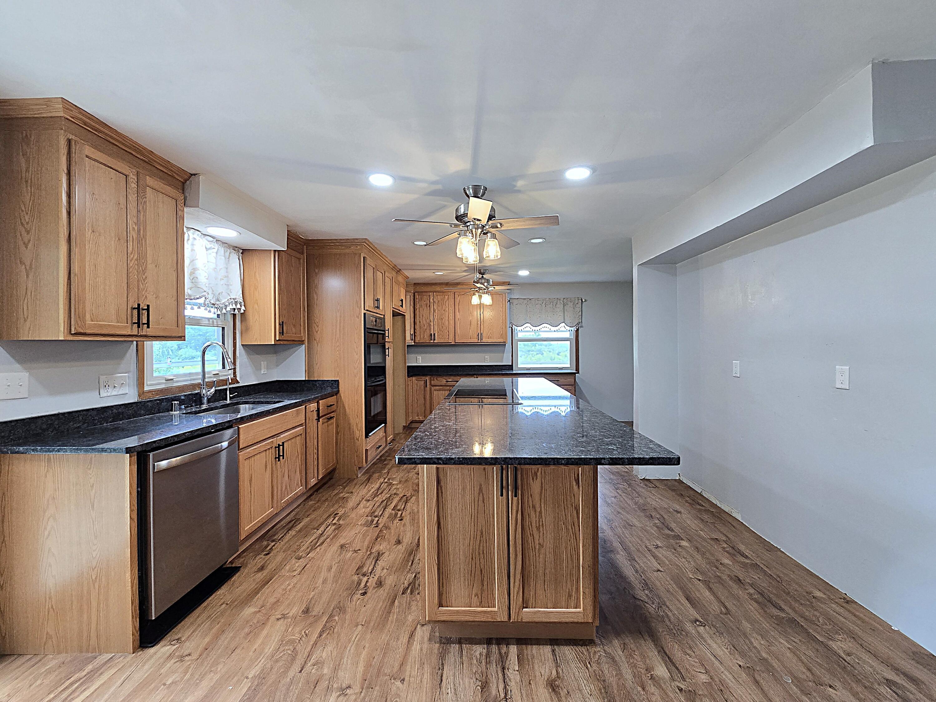 Property Photo: S41w26893 Oak Grove Ln WI 53189