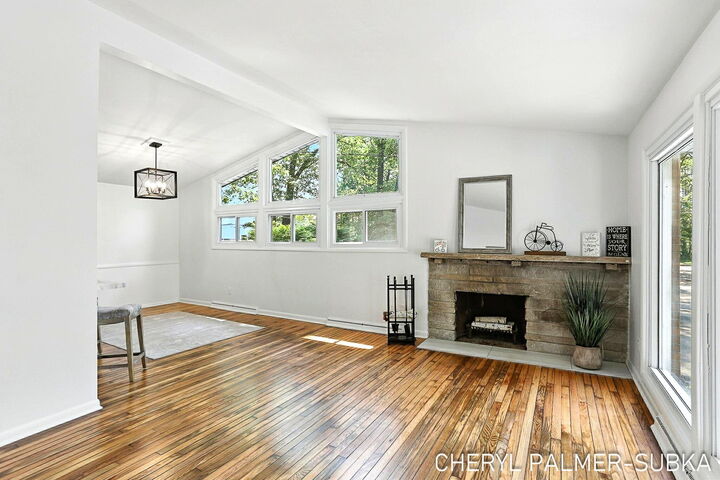 Property Photo: 2906 Riverview Avenue MI 49445