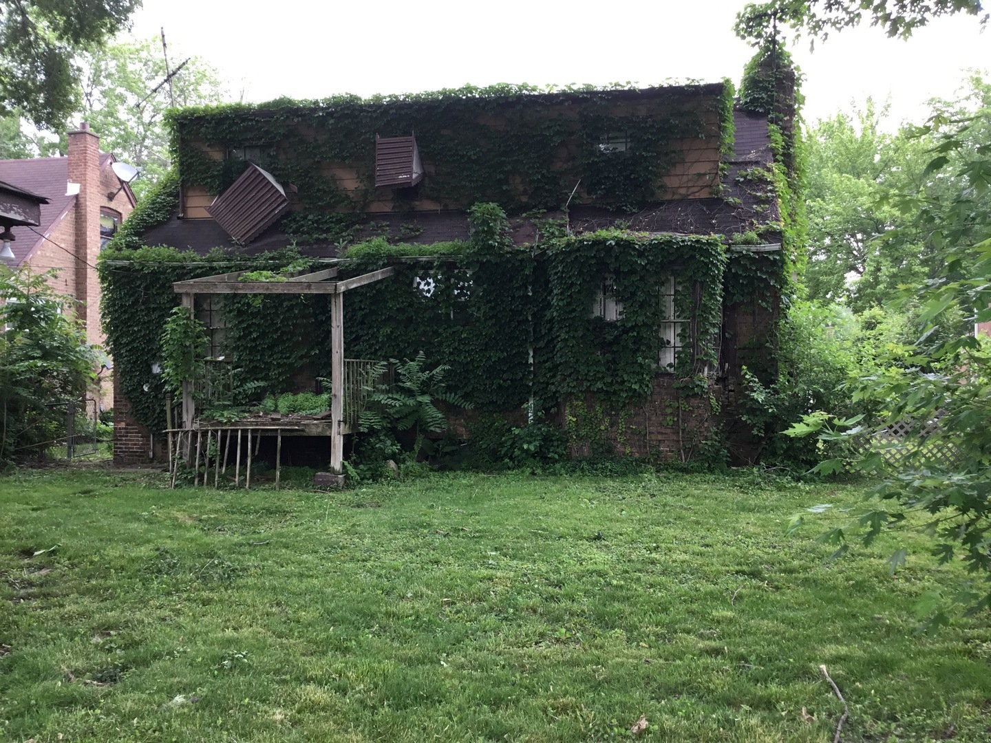Property Photo: 14510 S Union Avenue IL 60827