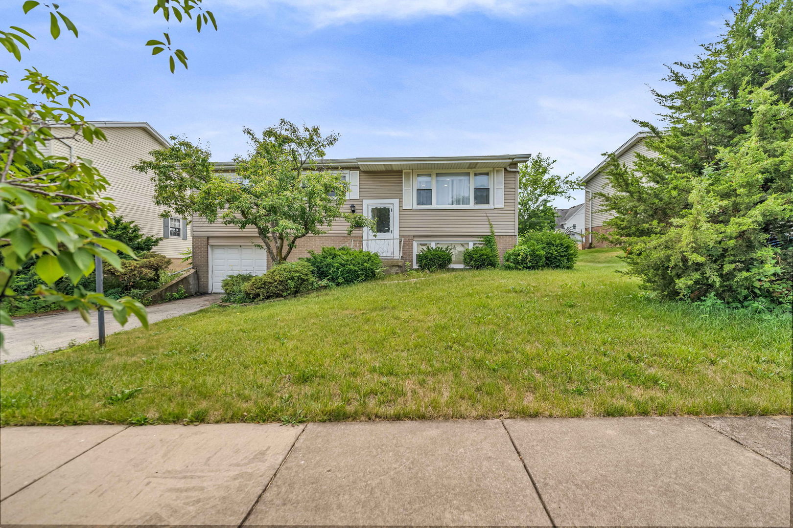 Property Photo: 9113 Sycamore Drive IL 60457