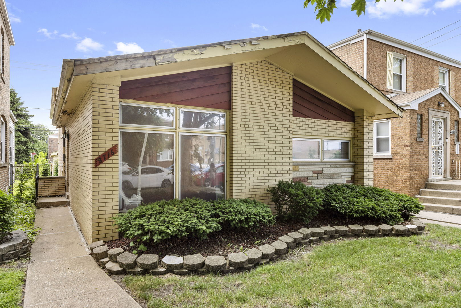 Property Photo: 8716 S Merrill Avenue IL 60617