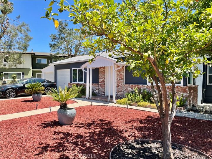Property Photo:  5550 Riverton  CA 91601 