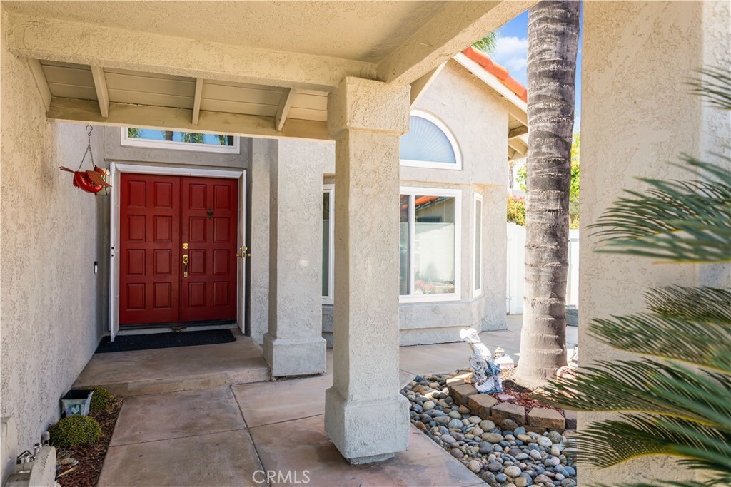 Property Photo: 39975 Windemere Court CA 92562