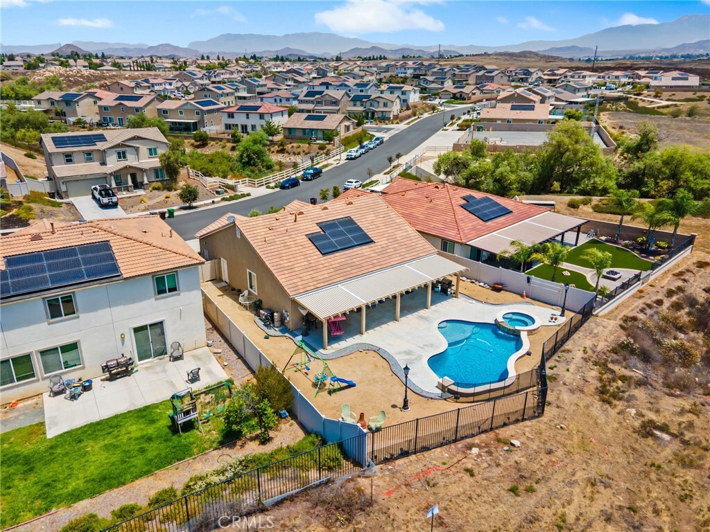 Property Photo: 28727 Clearview Street CA 92563