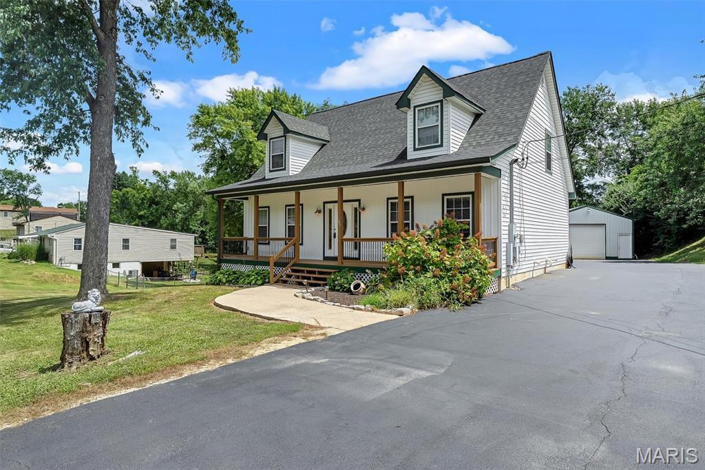 Property Photo:  104 Miller Drive  MO 63026 