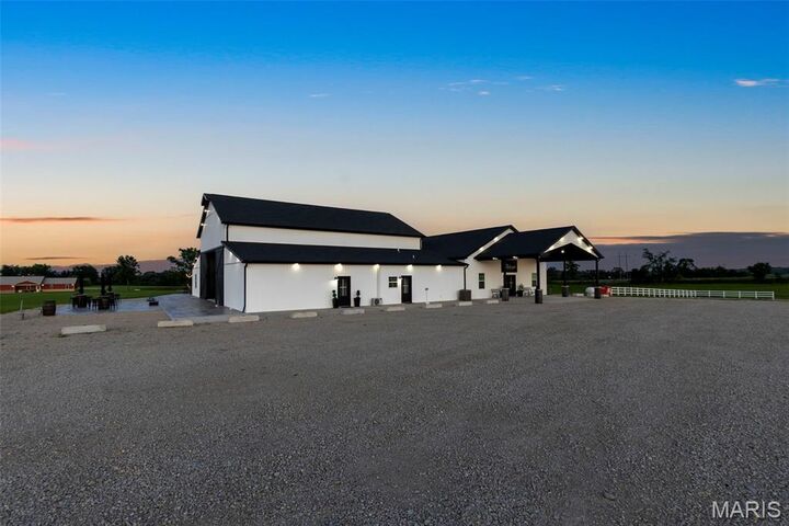 Property Photo: 18191 State Highway M MO 63764