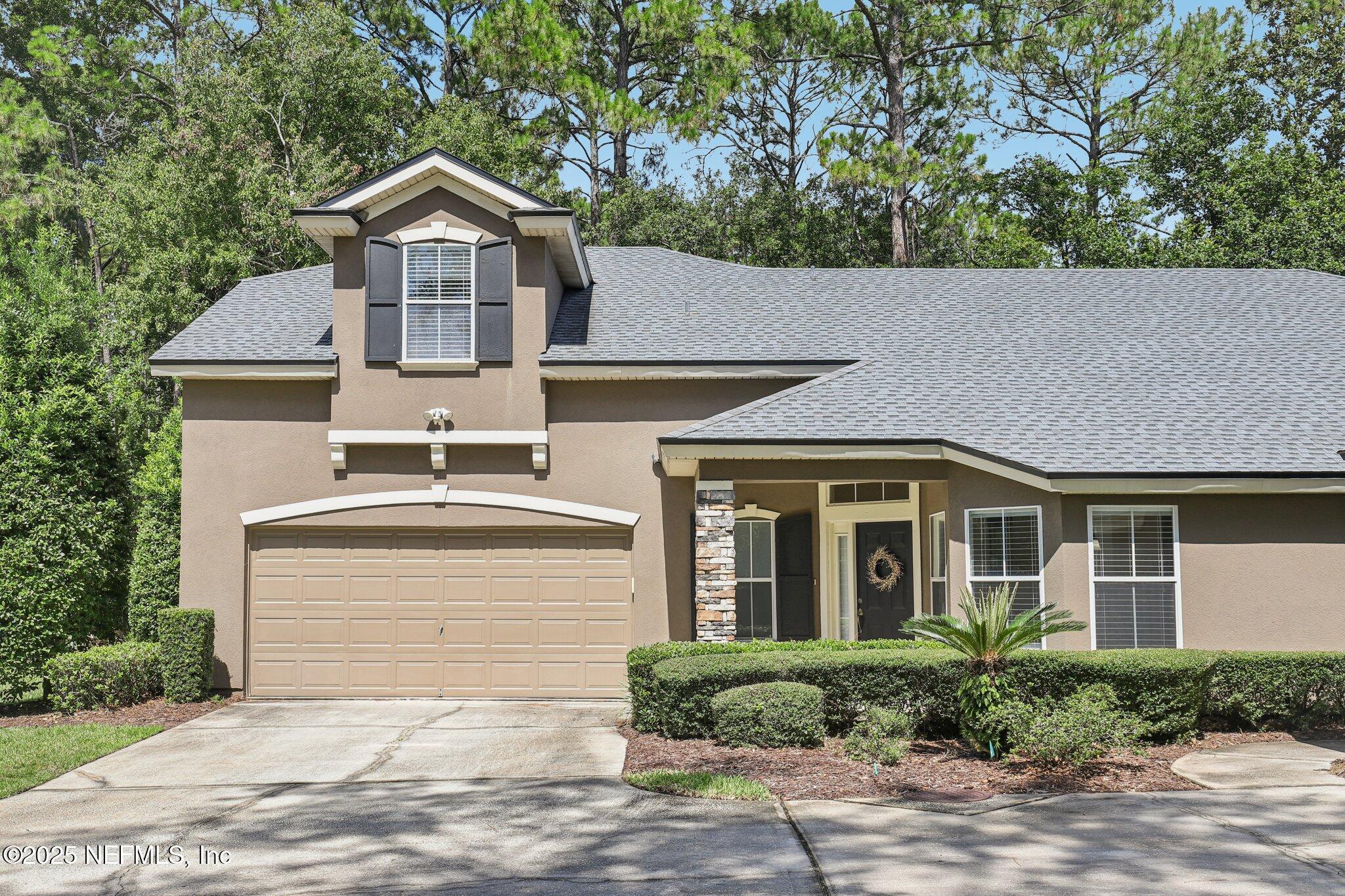 Property Photo:  2000 Copper Creek Drive B  FL 32003 