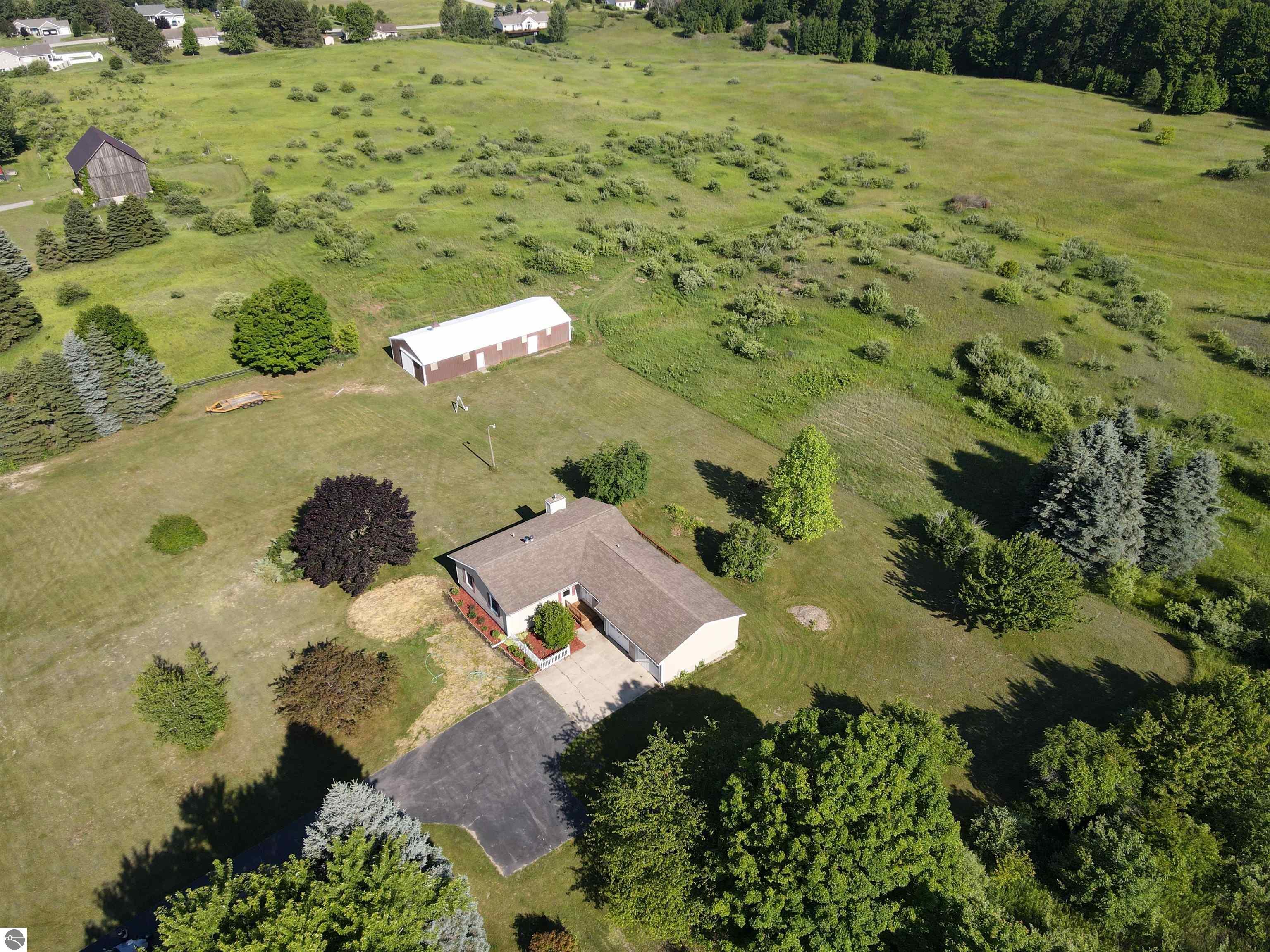 Property Photo: 7632 Barney Road MI 49685