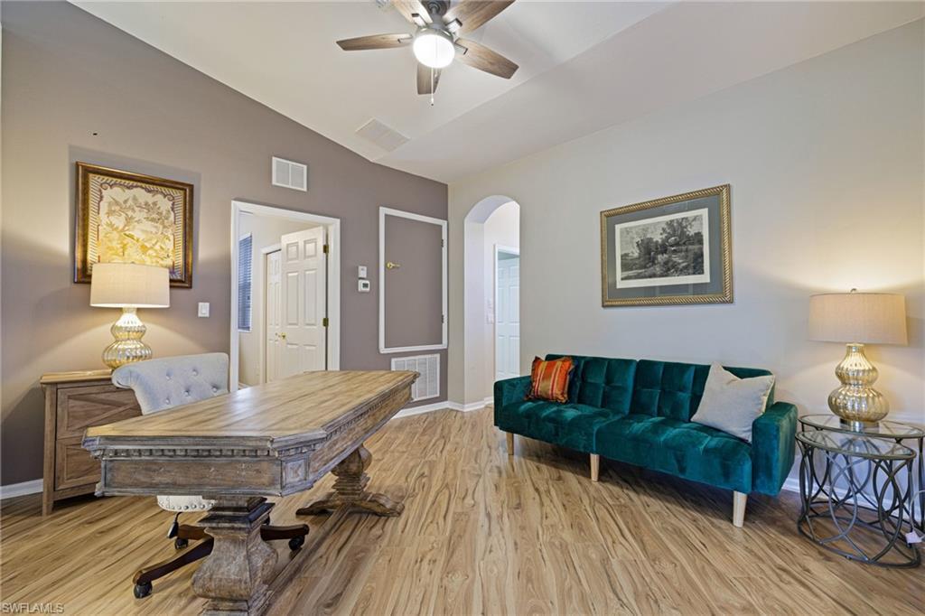 Property Photo:  9120 Spanish Moss Way 521  FL 34135 