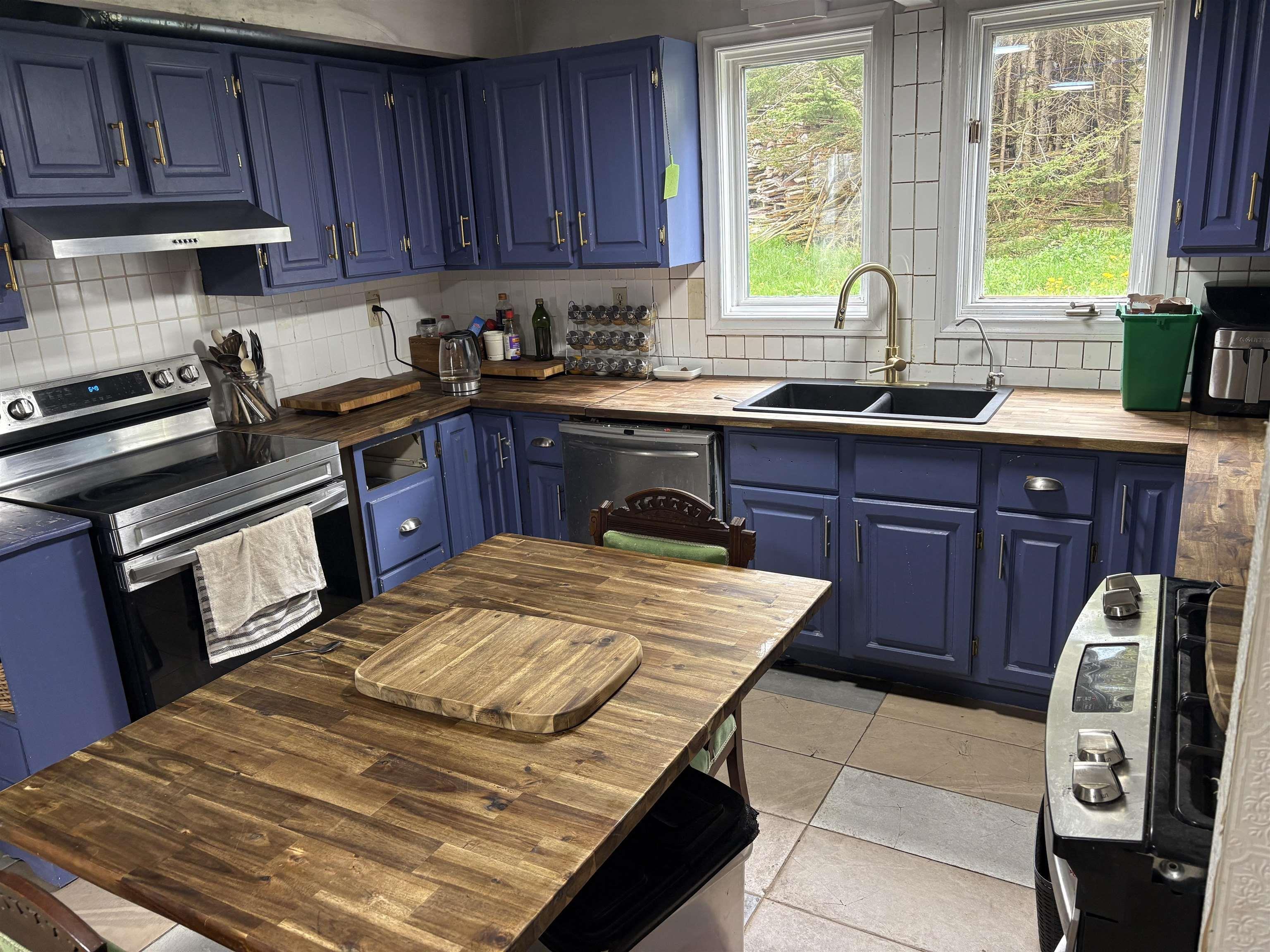 Photo de la propriété: 24 Oceanic Drive NS B2Z 1P4