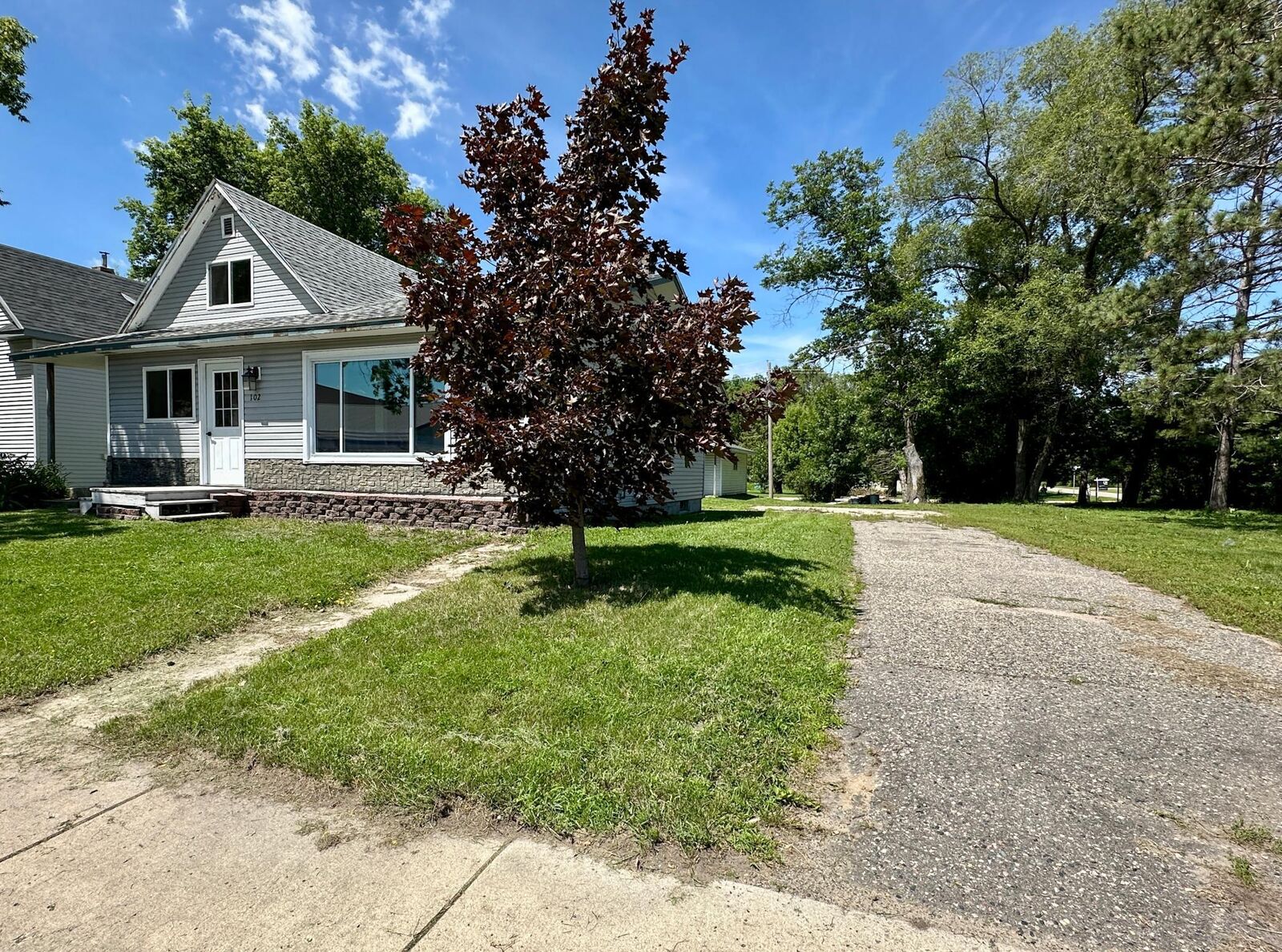 Property Photo: 102 Walker Avenue S MN 56567