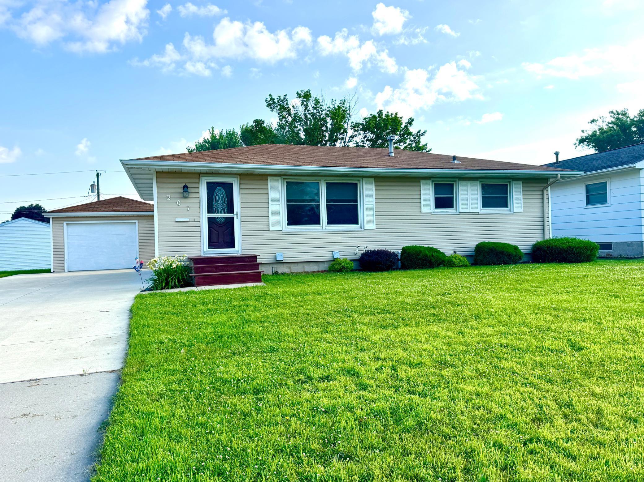 Property Photo: 207 3rd Street SE MN 55976