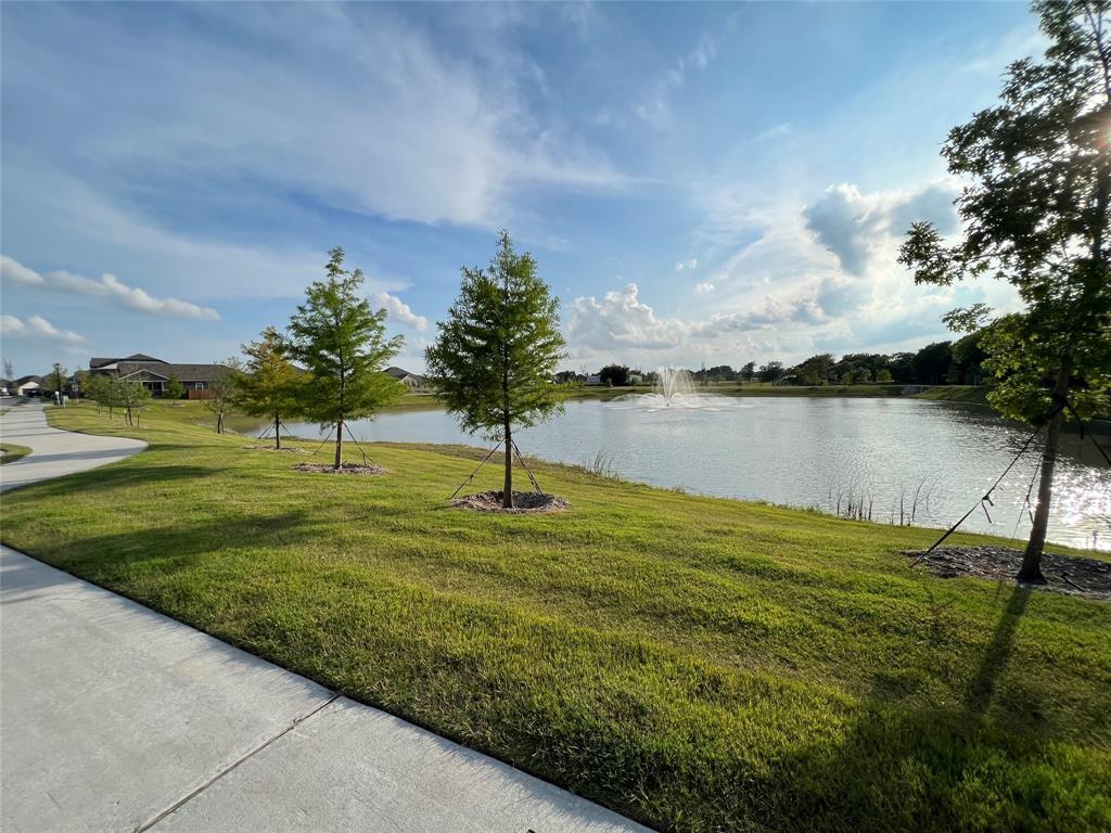 Property Photo: 904 Lakehaven Trail TX 75166