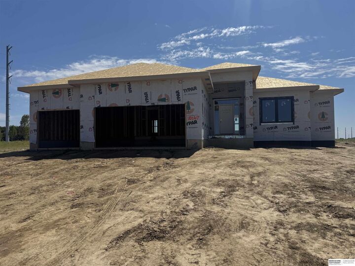 Property Photo: 18067 Sycamore Drive NE 68028
