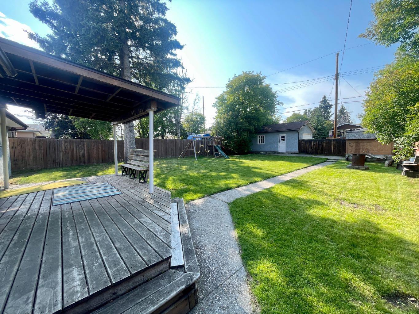 Photo de la propriété: 4318 5 Avenue AB T7E 1B7