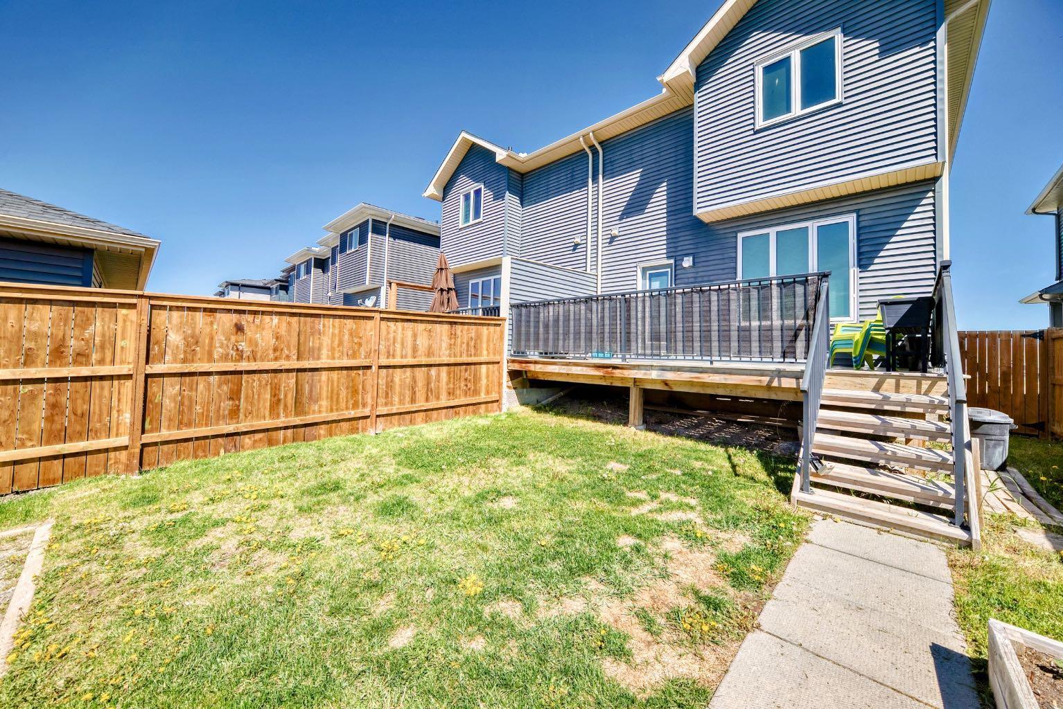 Property Photo:  69 River Heights Drive  AB T4C 0Y1 