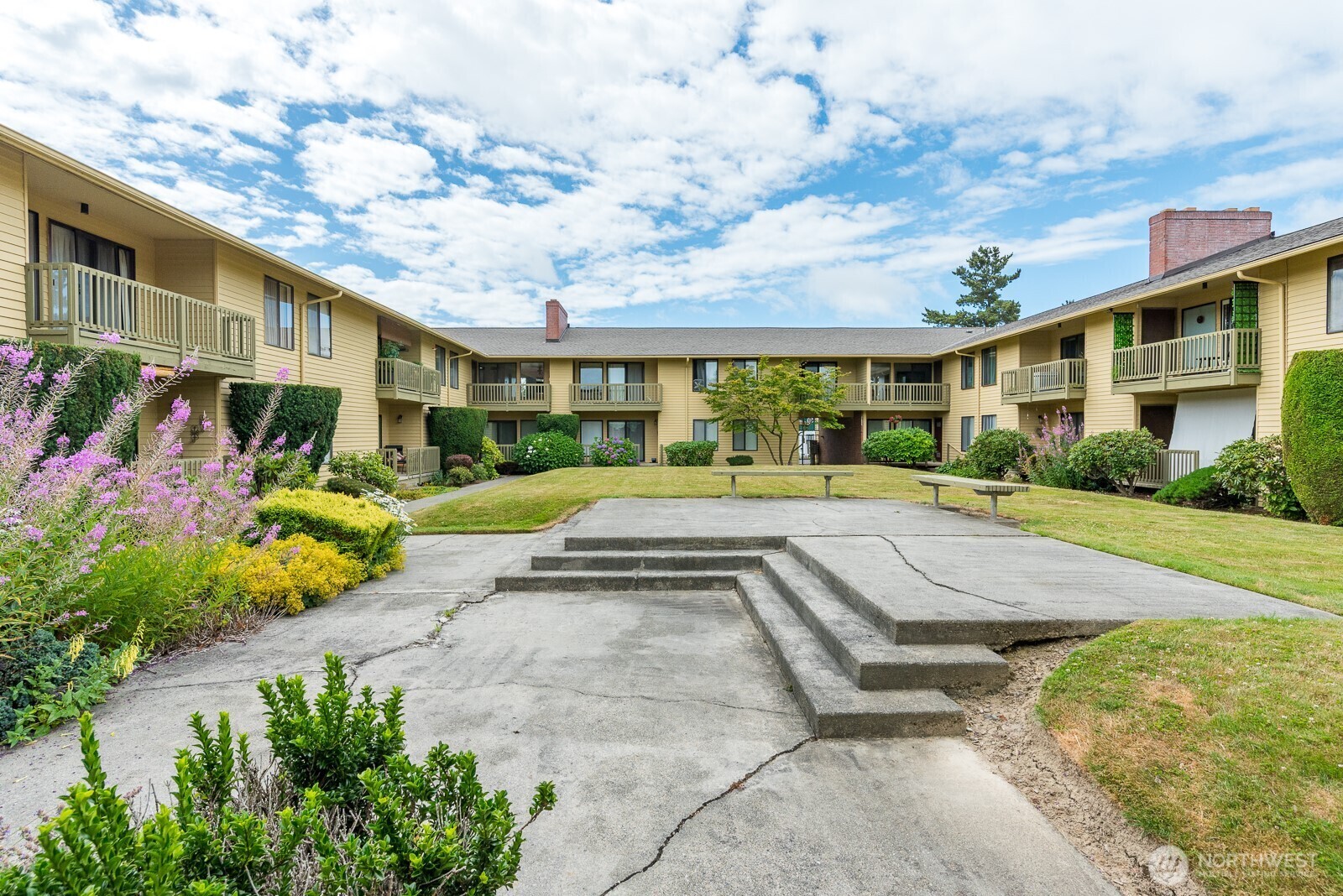 Property Photo: 310 S 11th Street 106 WA 98274