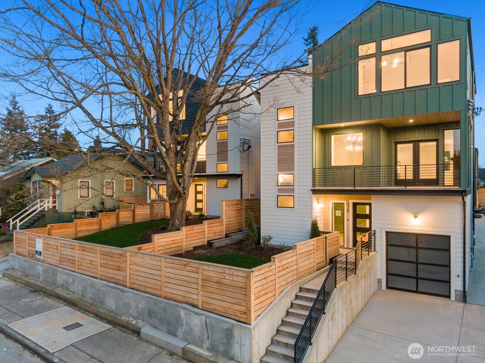 Property Photo:  339 NE 90th Street  WA 98115 