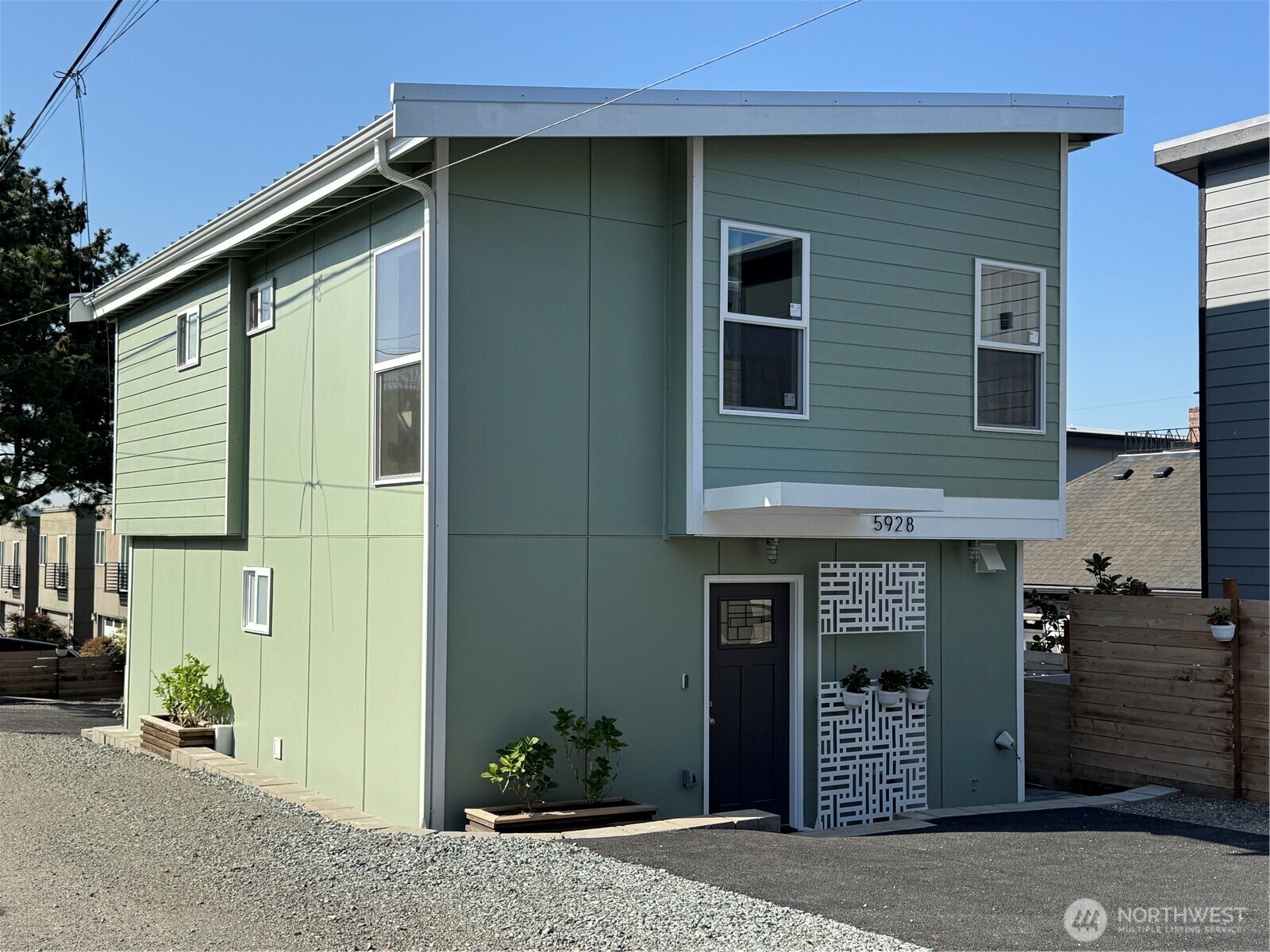 Property Photo: 5928 18th Avenue S WA 98108