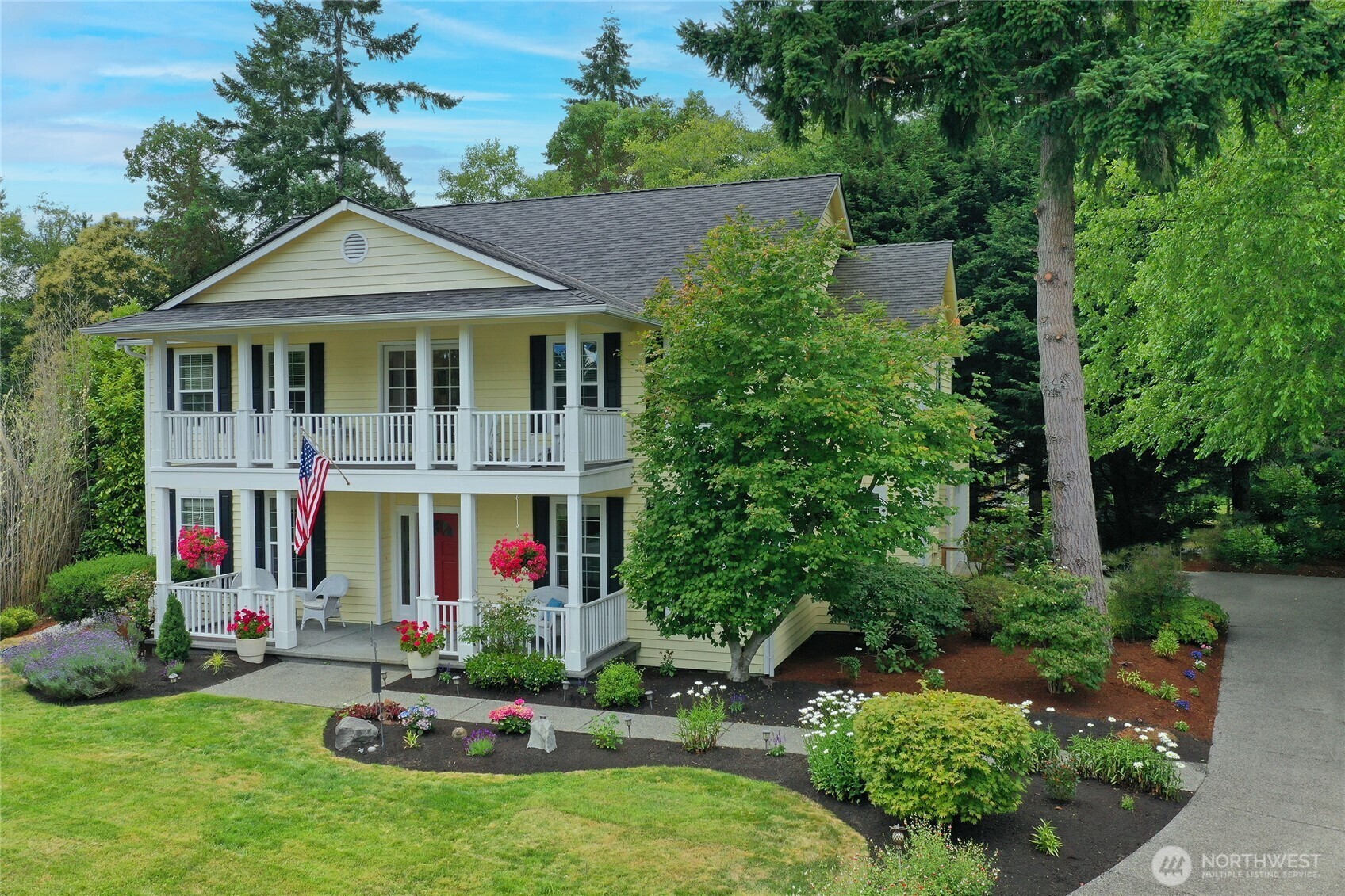 213  Eakin Drive NW  Bainbridge Island WA 98110 photo
