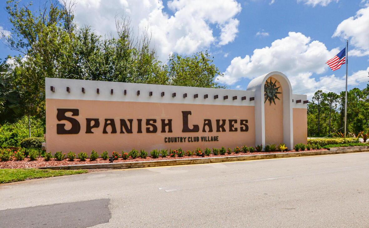 Property Photo: 2 Tosca FL 34951