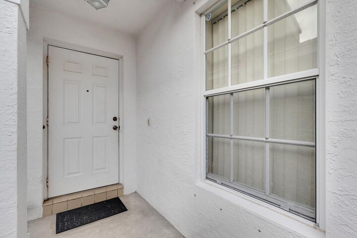 Property Photo: 7067 Chesapeake Circle FL 33436