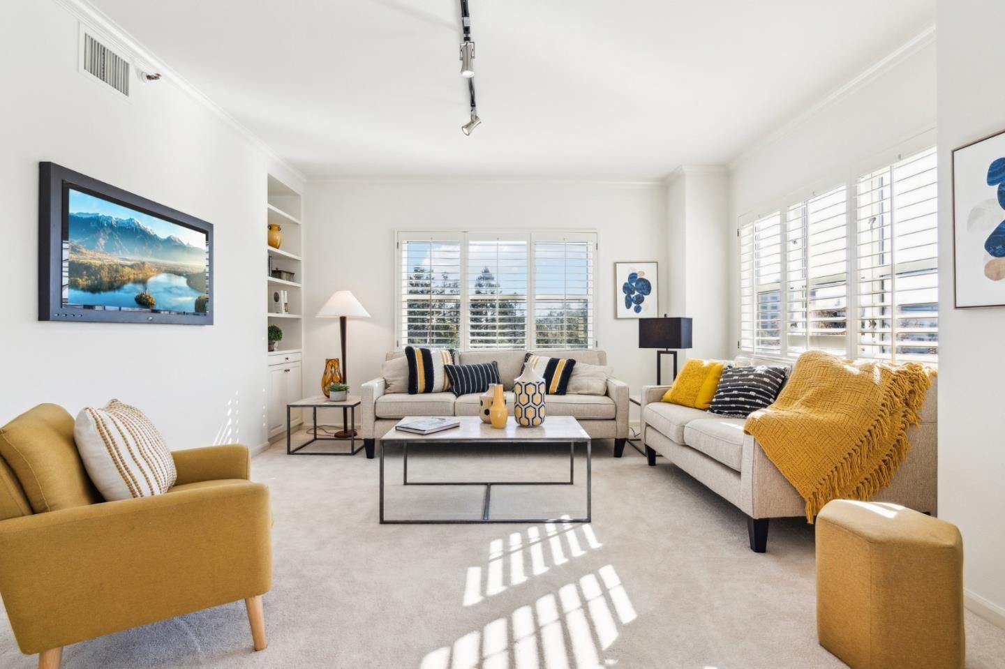 Property Photo:  1 Baldwin Avenue 510  CA 94401 