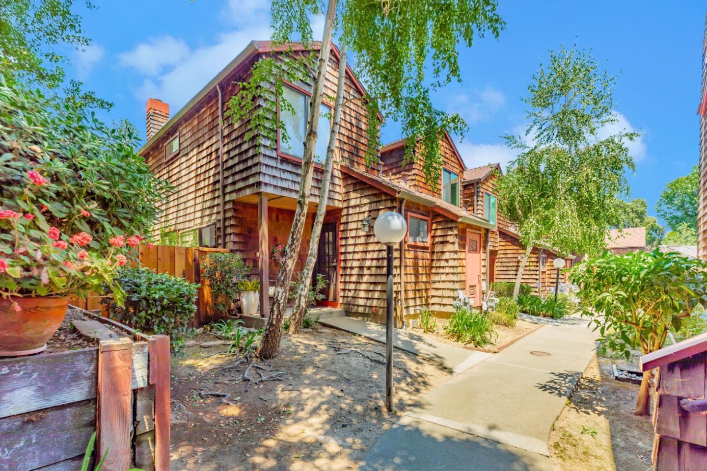 1555 Hecker Pass Road C103  Gilroy CA 95020 photo