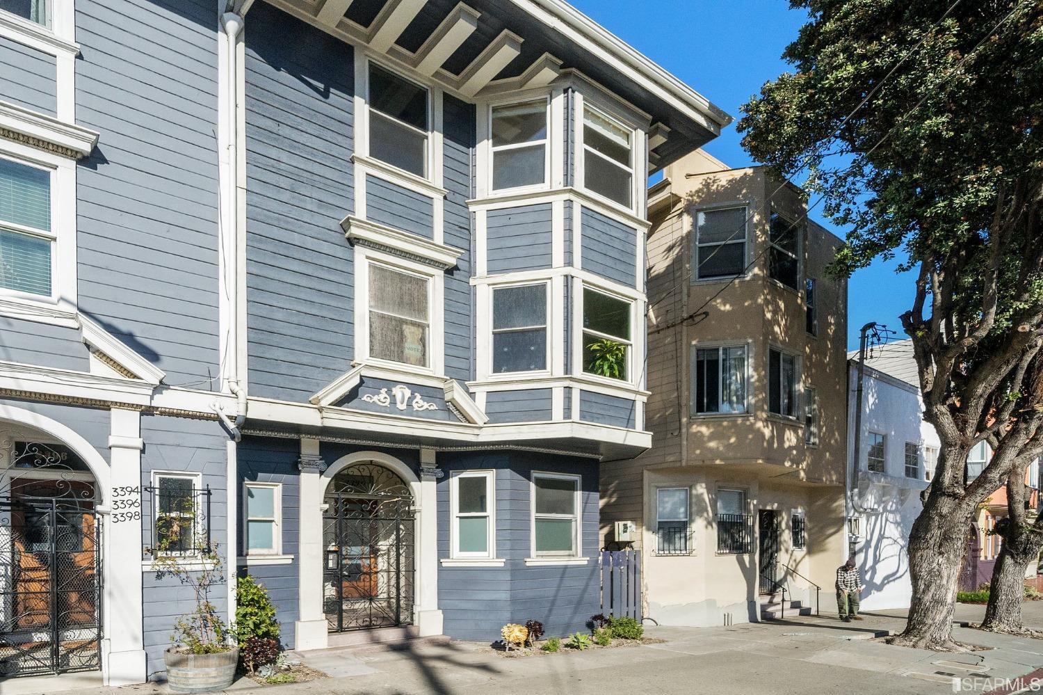 Property Photo: 3390 16th Street CA 94114