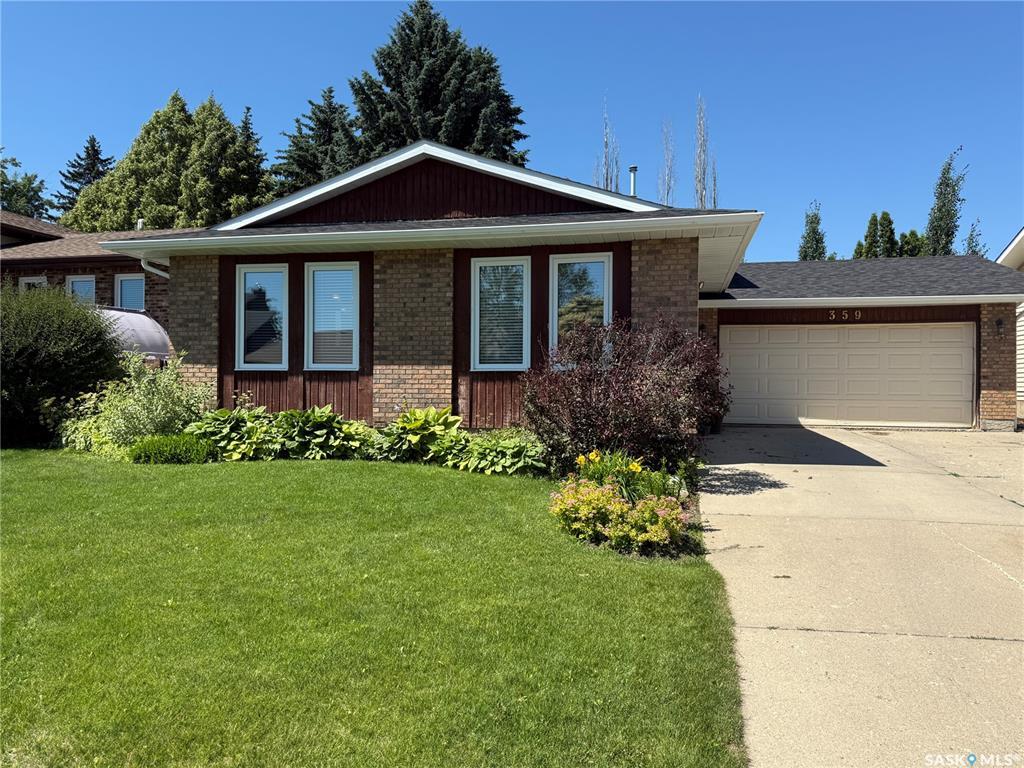 Property Photo: 359 Verbeke Road SK S7K 6J2