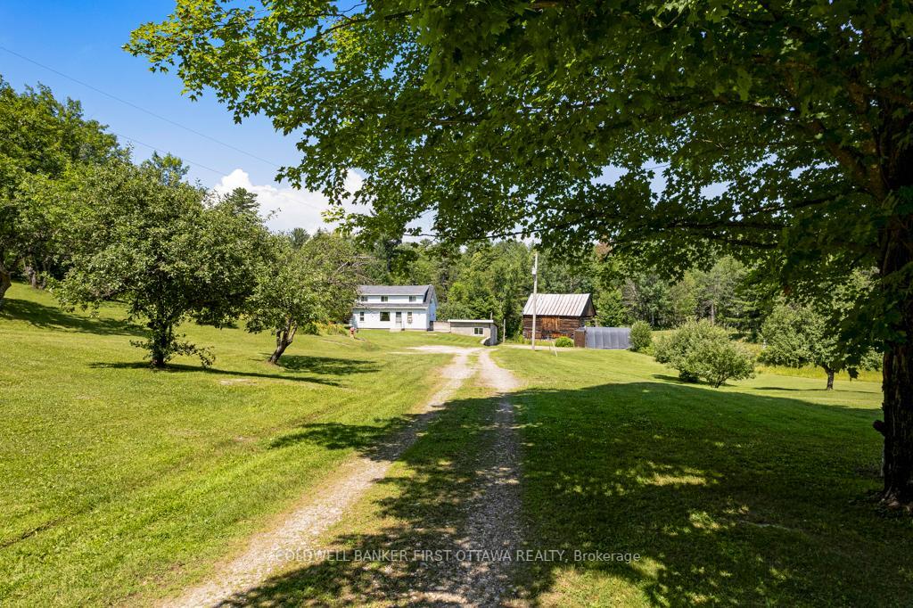 9252 Highway 511 Road  Lanark Highlands ON K0G 1K0 photo