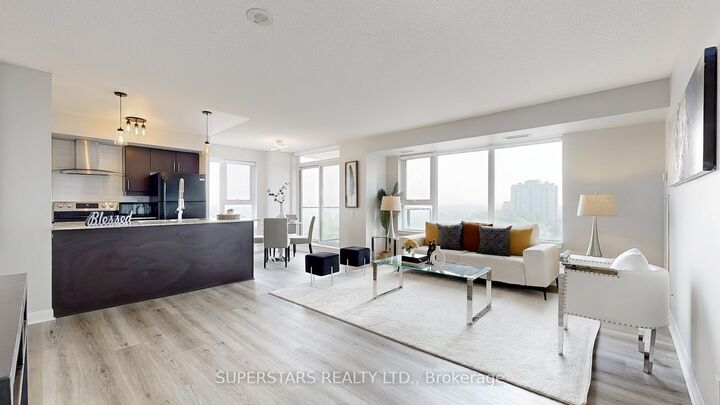 Photo de la propriété: 25 Town Centre Court 1608 ON M1P 0B4