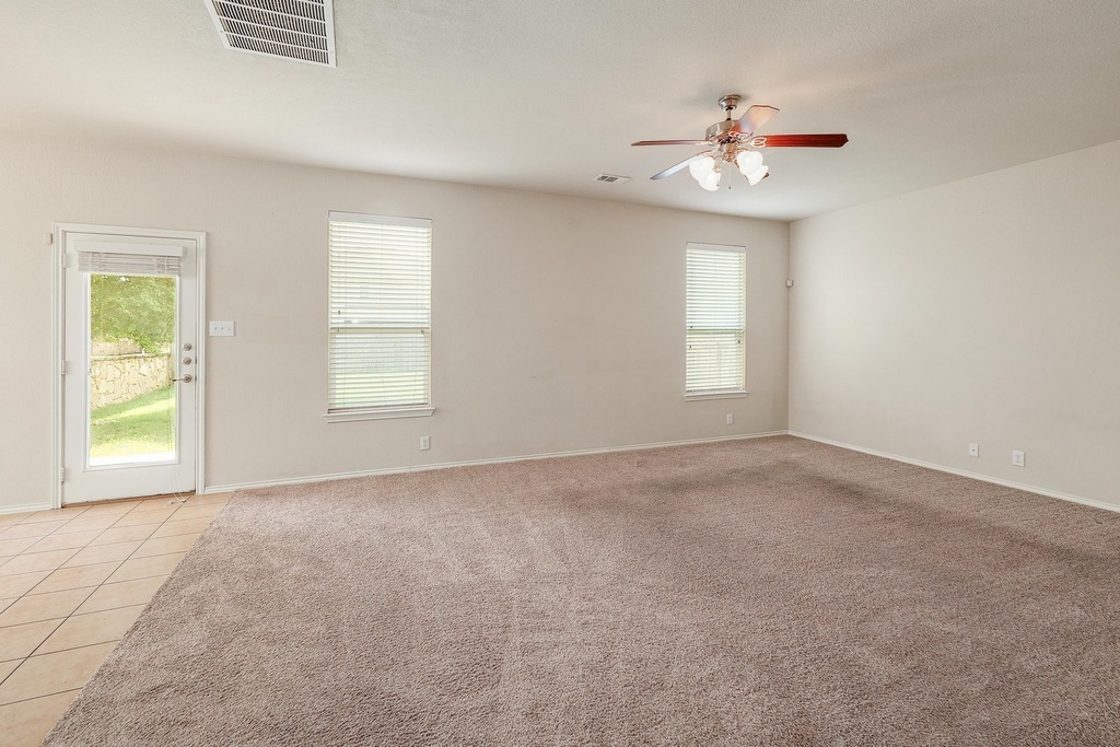 Property Photo: 1818 Golden Arrow Avenue TX 78613