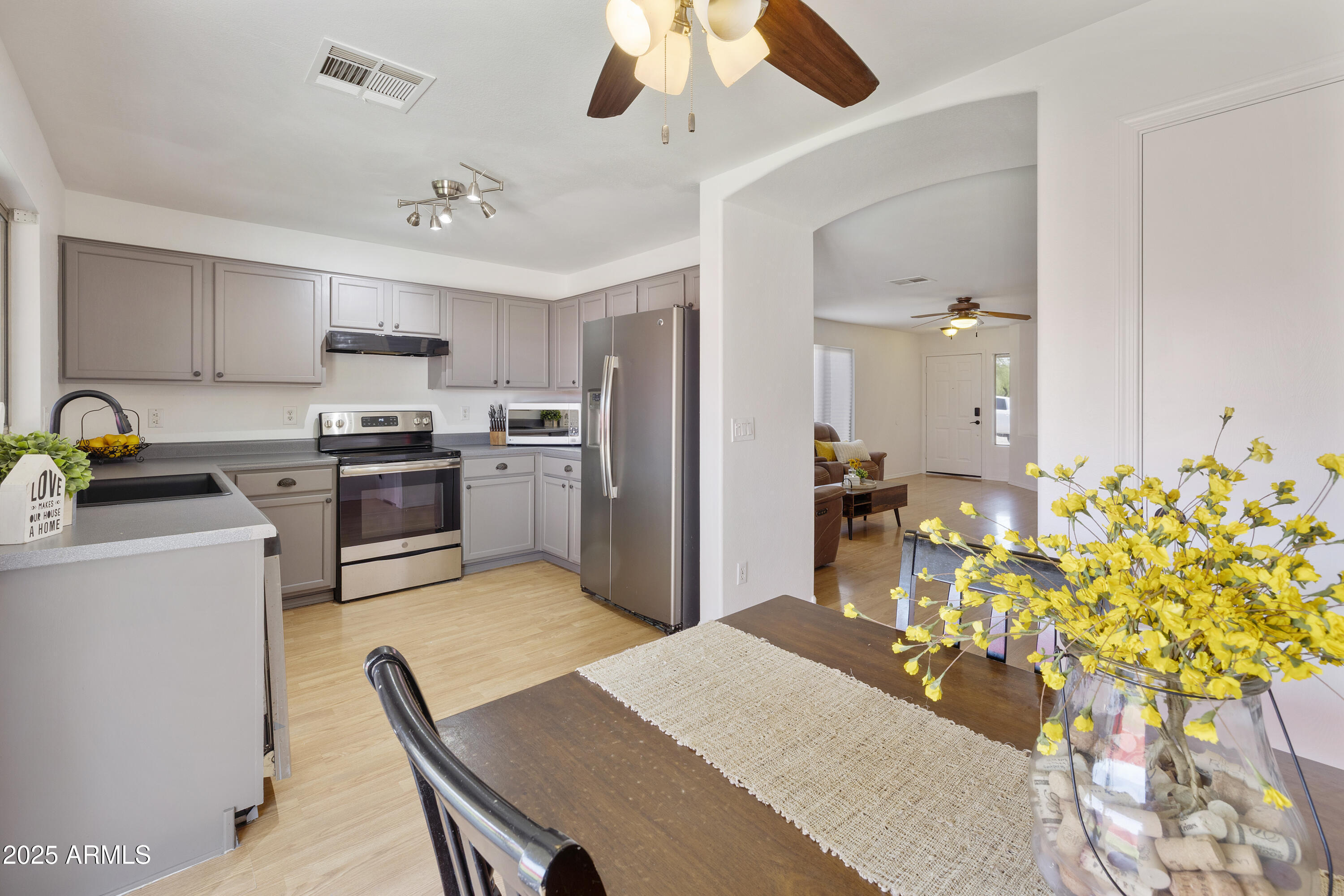 Property Photo: 9960 E Dragoon Circle AZ 85208
