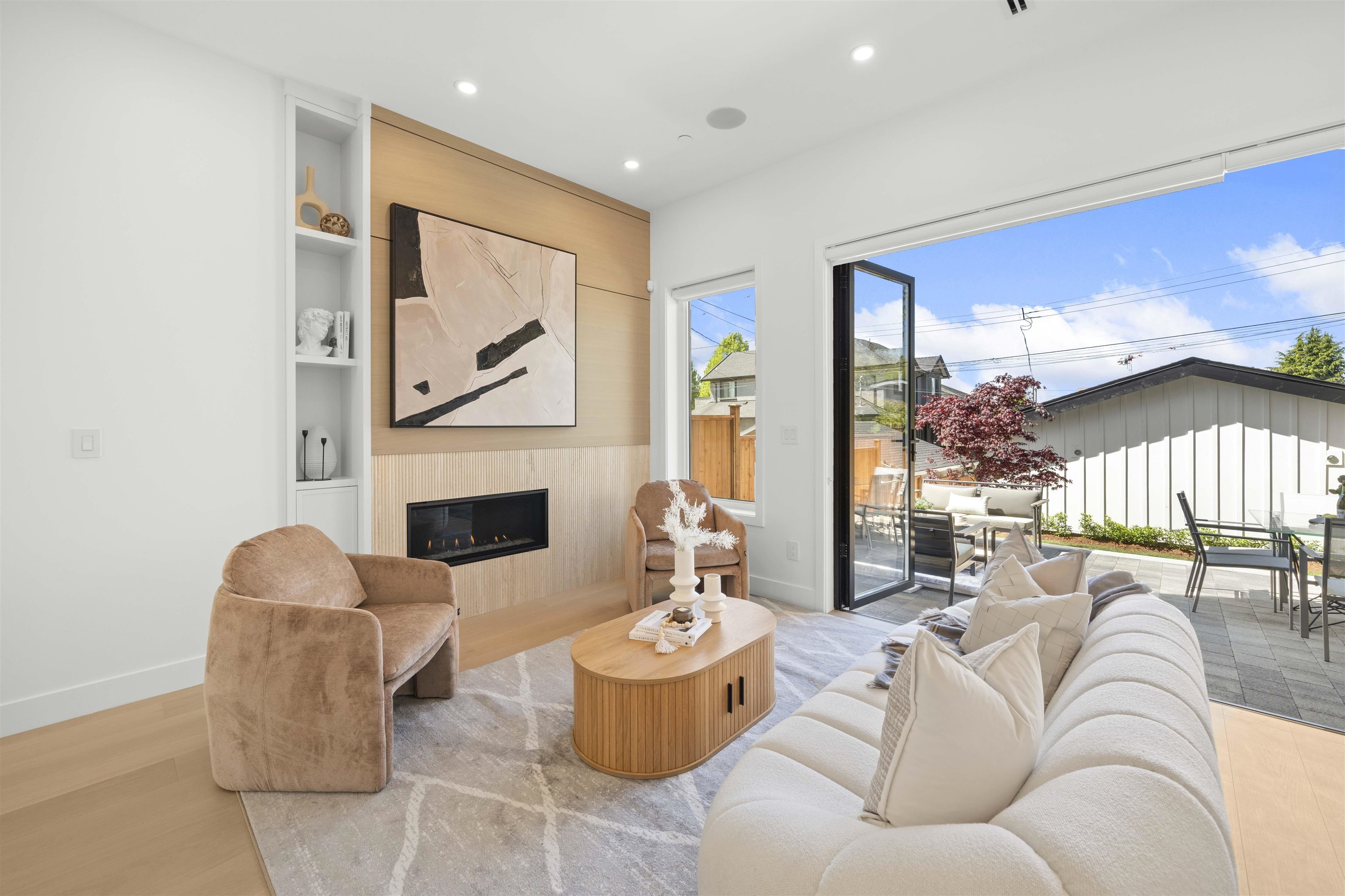 Property Photo:  6461 E Prince Edward Street 2  BC V3W 0Y3 