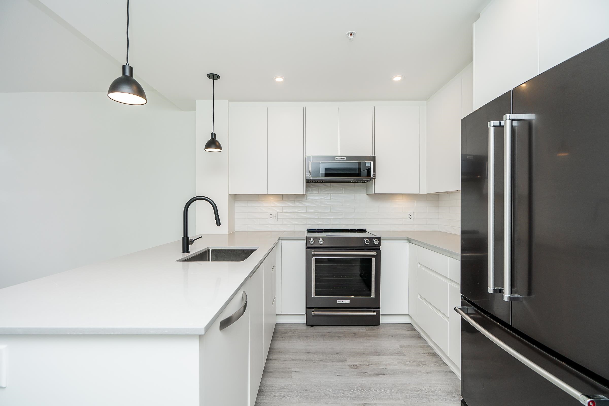 Property Photo:  2180 Kelly Avenue 1205  BC V3C 0S6 