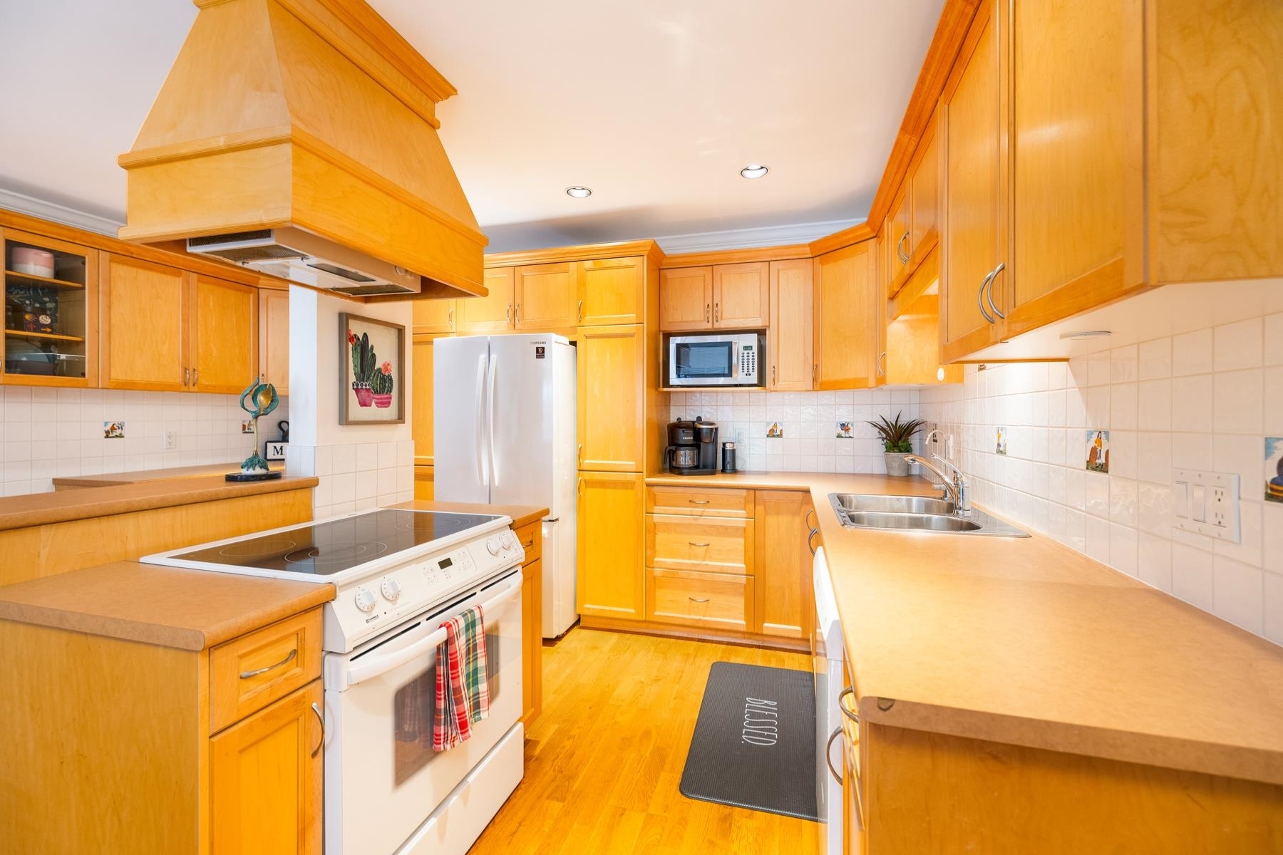Property Photo: 1235 W 15th Avenue 301 BC V6H 1S1